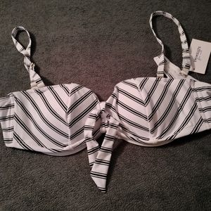 Size 16 swim top. Black and white. Tags attached